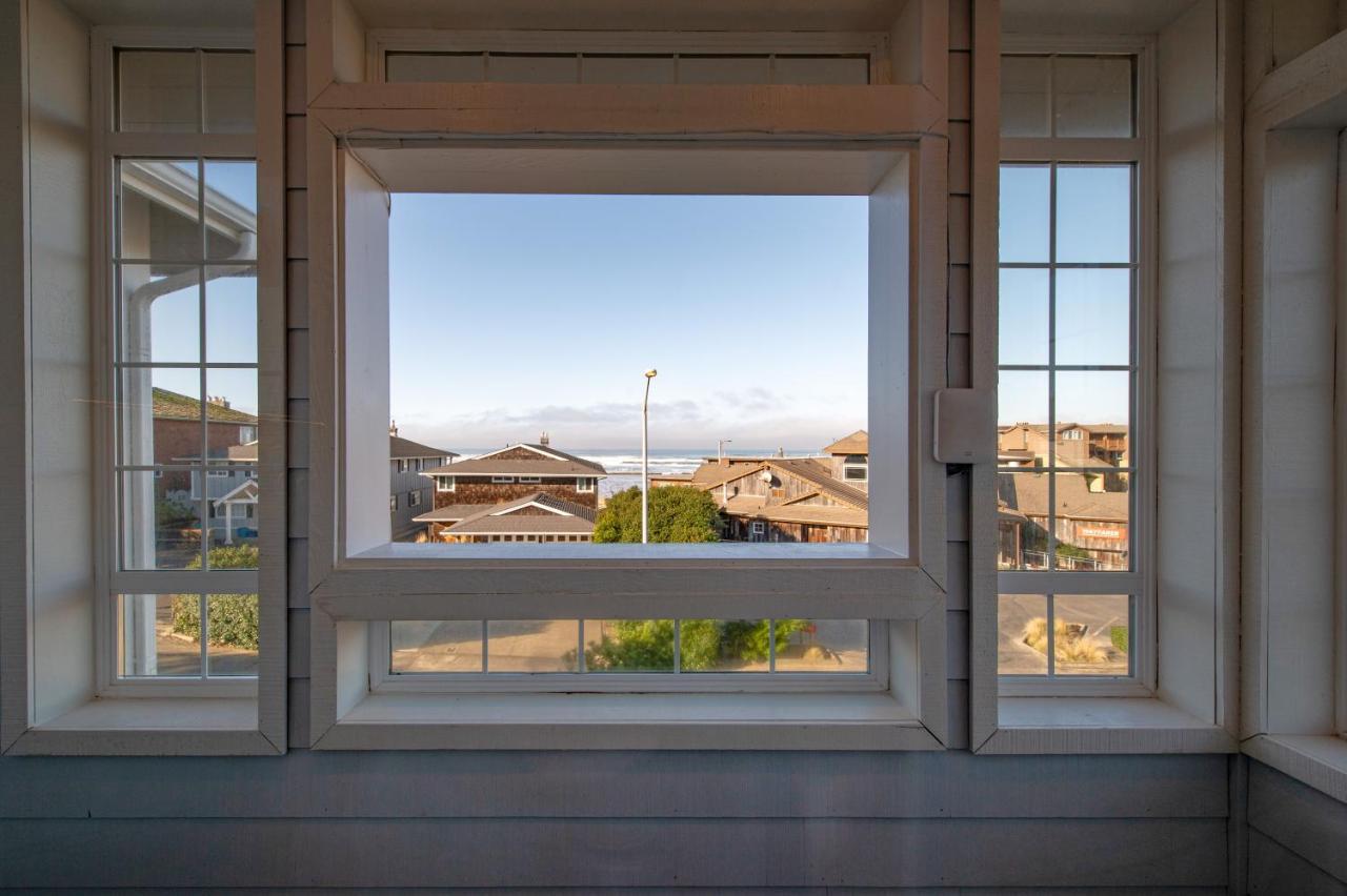 Hallmark Resort In Cannon Beach Extérieur photo