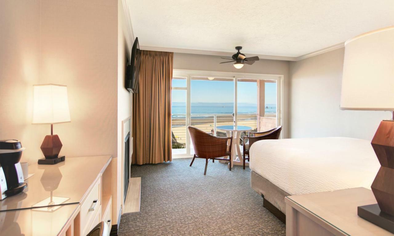 Hallmark Resort In Cannon Beach Extérieur photo